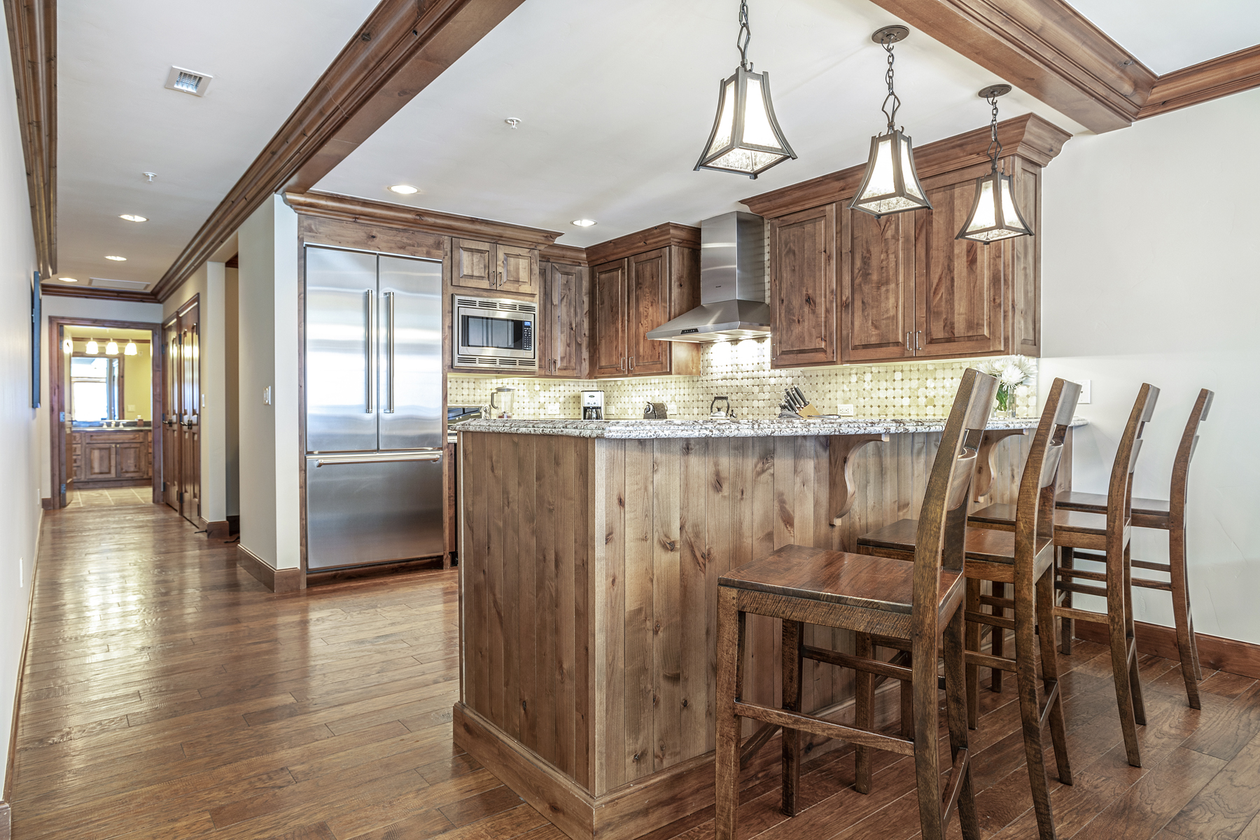 Vail Condos For Sale 728 W Lionshead Cir, Vail, CO 81657